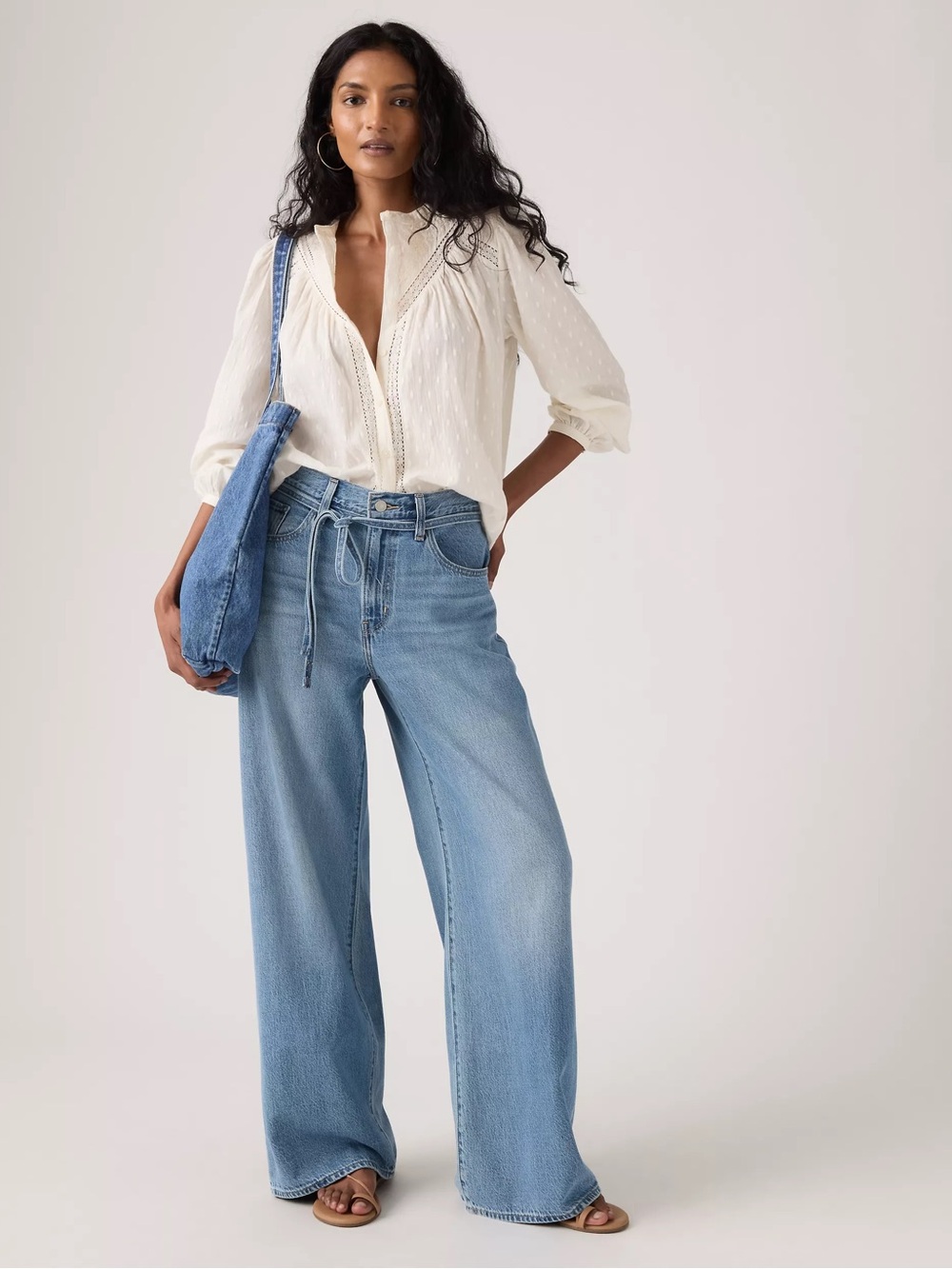 Levi’s XL Straight Jeans Women’s 31x31 Medium Wash Tie Waist NWT